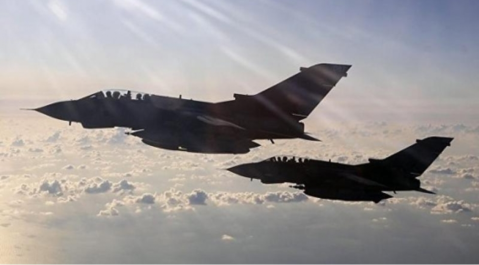 turk-f-16-lari-yunan-teyyarelerine-shok-yashatdi-video