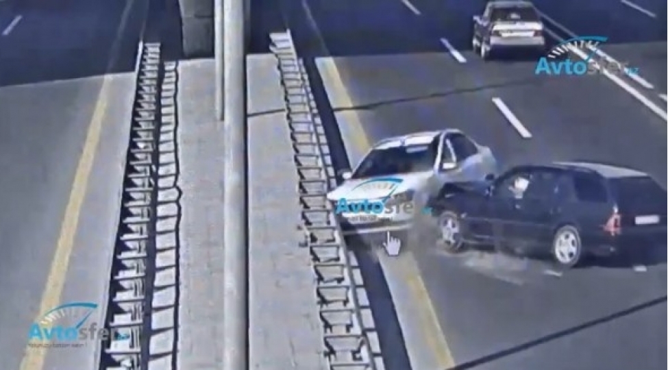 aeroport-yolunda-dehshetli-qeza-video-2