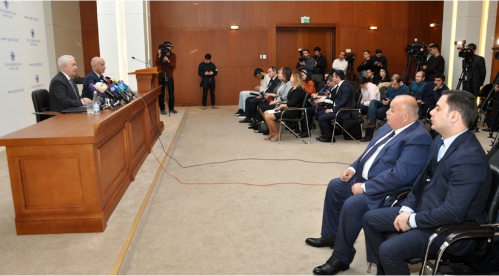 cavid-qurbanov-metbuat-konfransi-kechirib-video