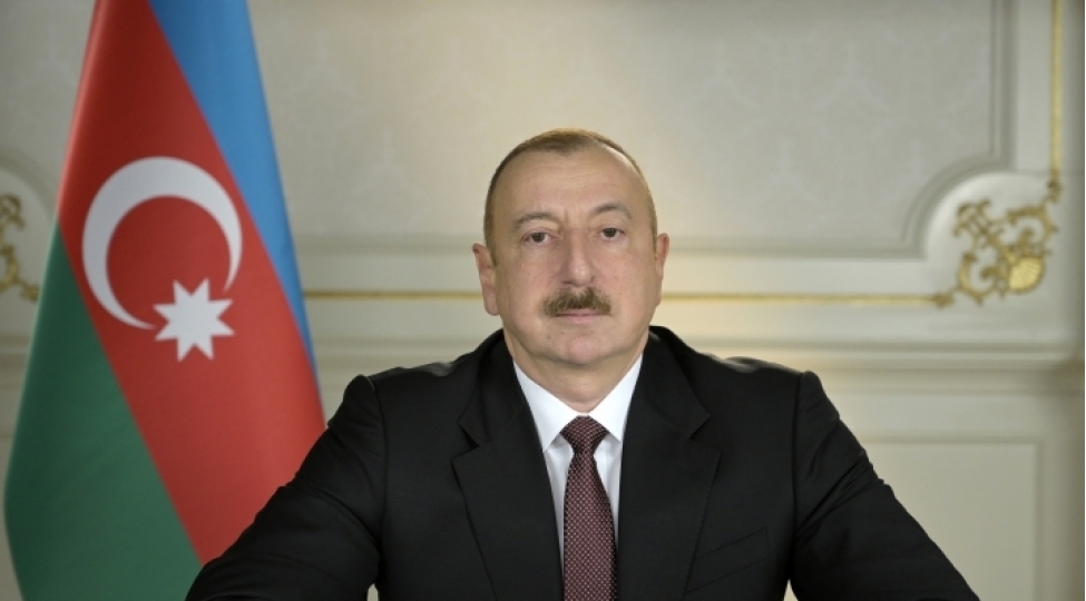 prezident-ilham-eliyevin-dunya-azerbaycanlilarinin-hemreylik-gunu-ve-yeni-il-munasibetile-azerbaycan-xalqina-tebriki-video