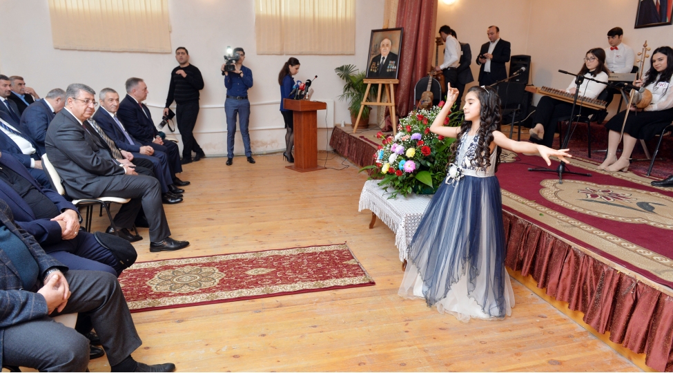 azerbaycan-neftinin-remzi-akademik-xoshbext-yusifzade-foto