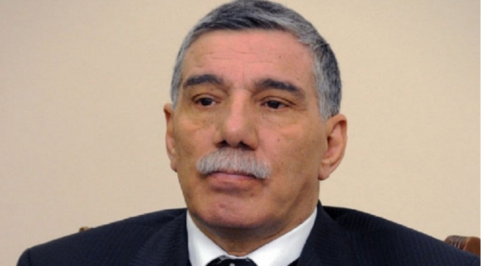 xalq-shairinin-oglu-zelimxan-yaqub-olmeyib