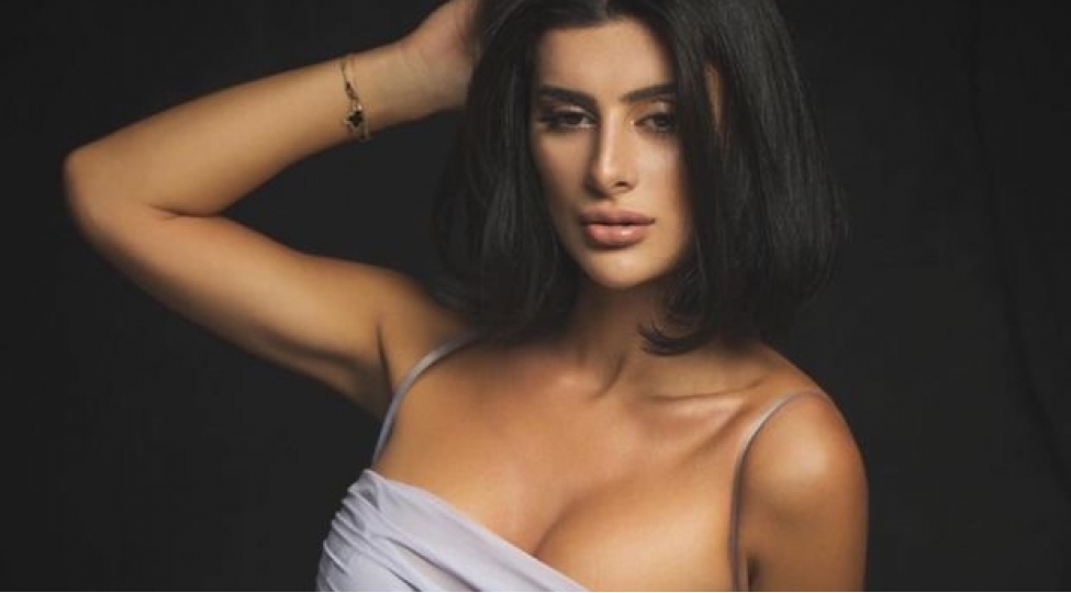 azerbaycanli-modelin-dubaydan-ehtirasli-paylashimi-foto