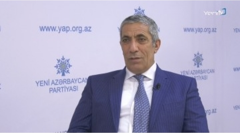 siyavush-novruzov-sechki-platformasini-achiqlayib-video