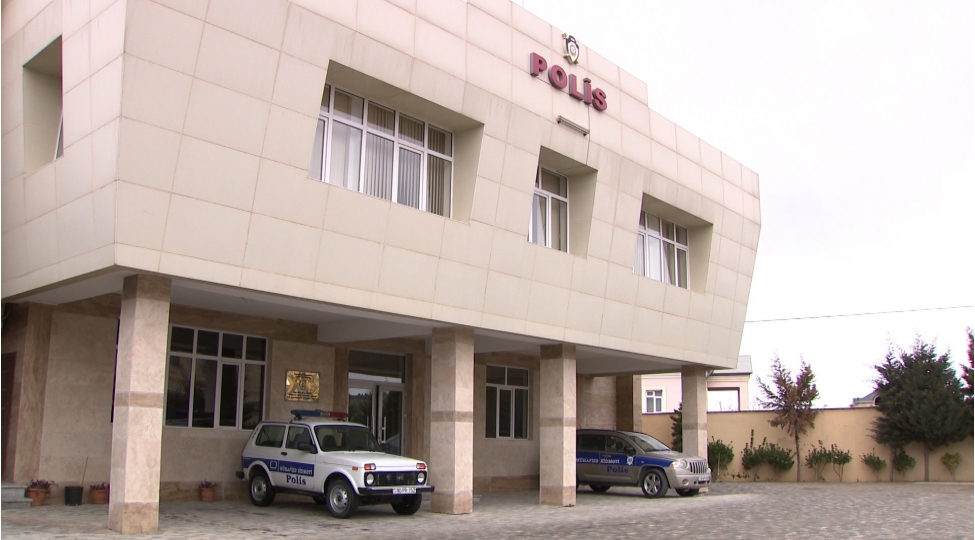 novxanida-eve-ogurluga-giren-genc-tutuldu-foto