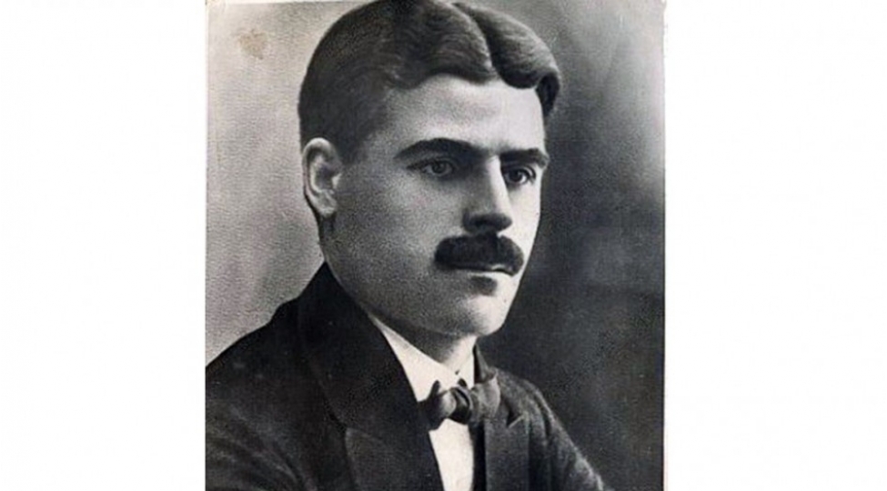 azerbaycan-teatrinin-efsanevi-mecnunu