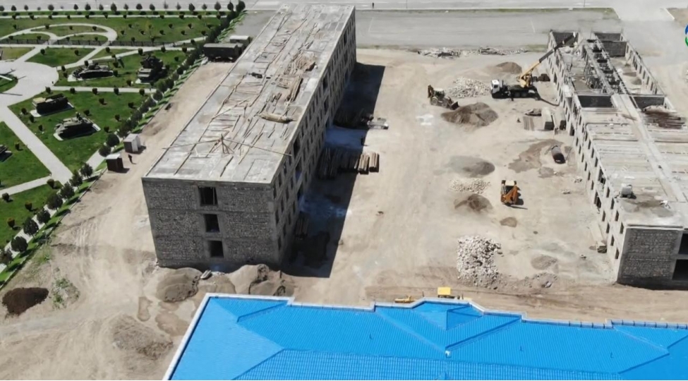naxchivan-qarnizonunda-yeni-binalar-insha-olunur-video