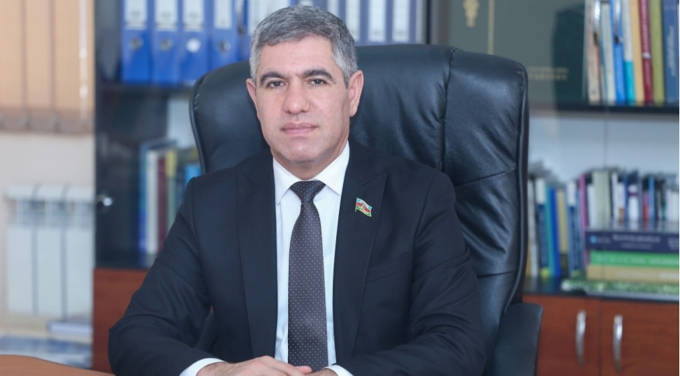 250-manat-pensiya-alan-vetendashin-pensiyasi-ne-qeder-artacaq