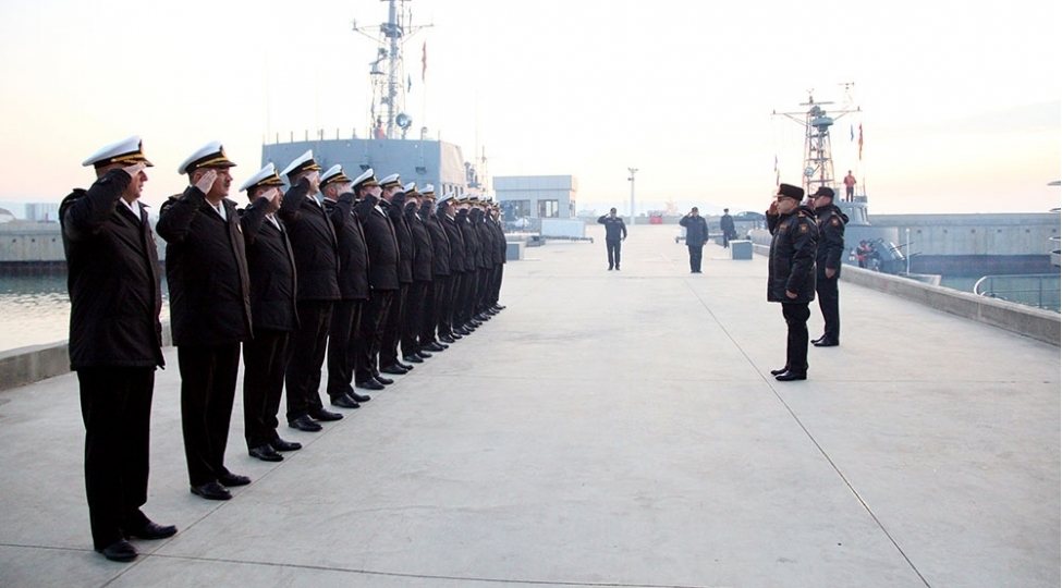 herbi-deniz-quvvelerinde-taktiki-telim-bashlayib-video