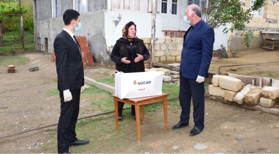 socar-naftalandaki-azteminatli-ailelere-destek-olub-foto