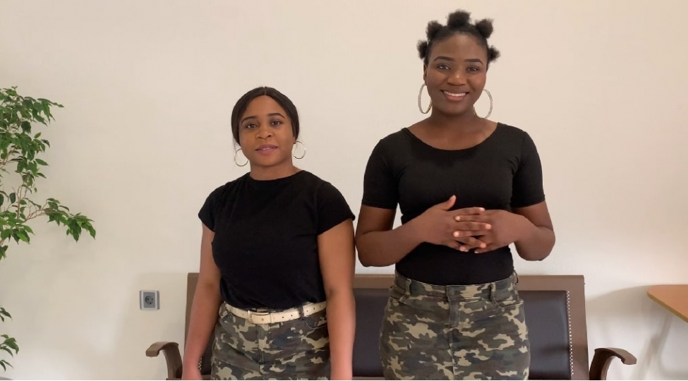 -banm-in-ecnebi-telebeleri-sari-gelin-ifasi-ile-qalib-oldu-video