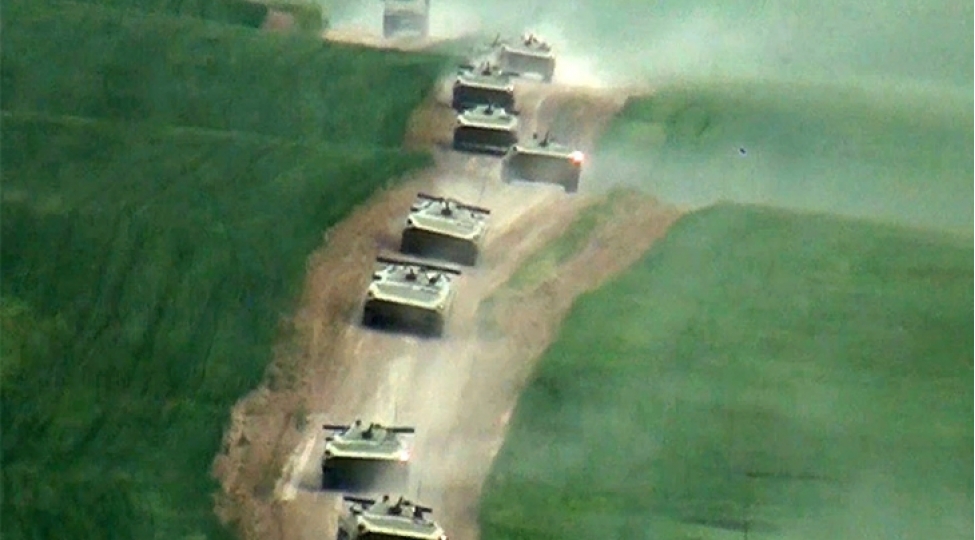 qoshunlar-emeliyyat-teyinati-rayonlarina-chixarilir-video-foto