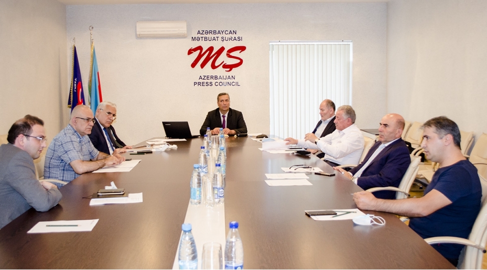 metbuat-shurasinin-shikayetler-uzre-komissiyasinin-iclasi