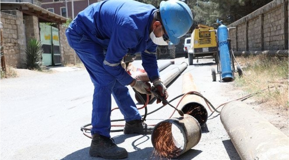 bakida-584-kilometrlik-yeni-qaz-kemerleri-chekilib