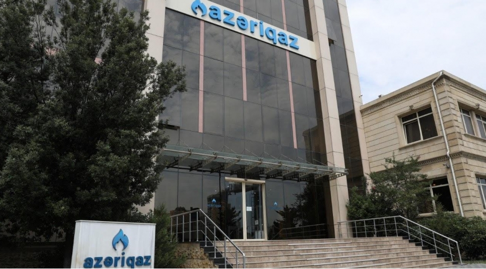 azeriqaz-bayram-munasibetile-sosial-aksiya-kechirib