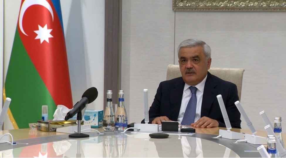 prezidentin-chixishindan-ireli-gelen-vezifeler-muzakire-edilib-foto