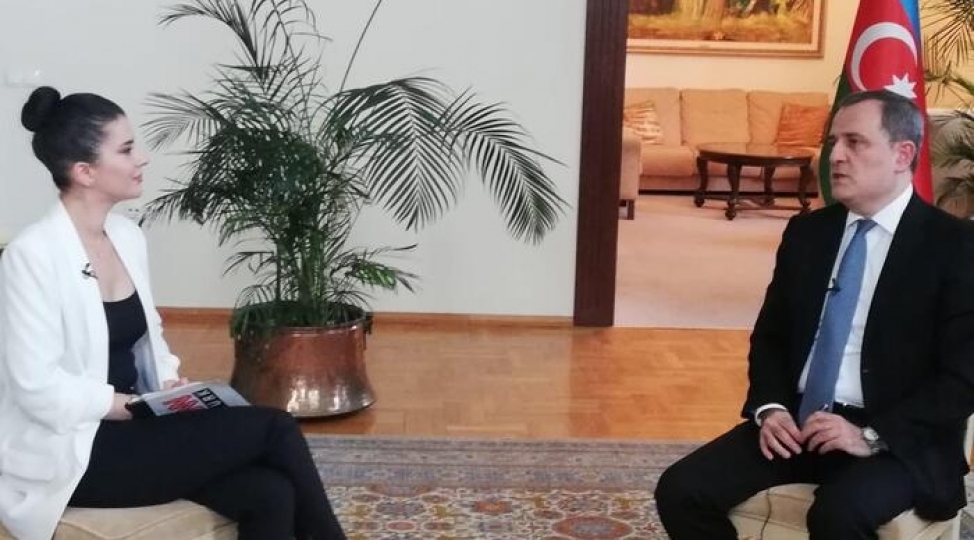 ceyhun-bayramov-ermenilerin-texribati-ile-bagli-cnn-turke-danishdi