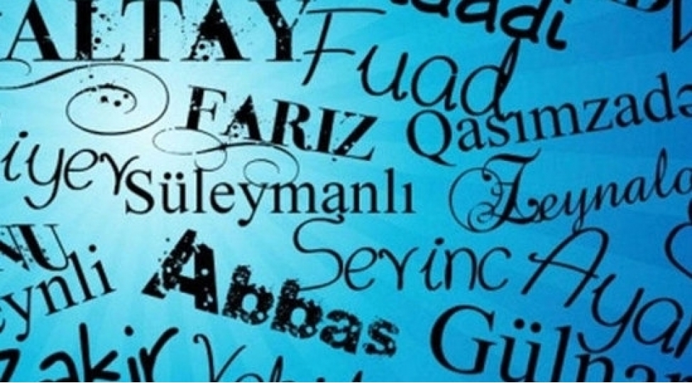yaxshi-ad-sechimi-valideynin-ovladina-en-gozel-hediyyesidir