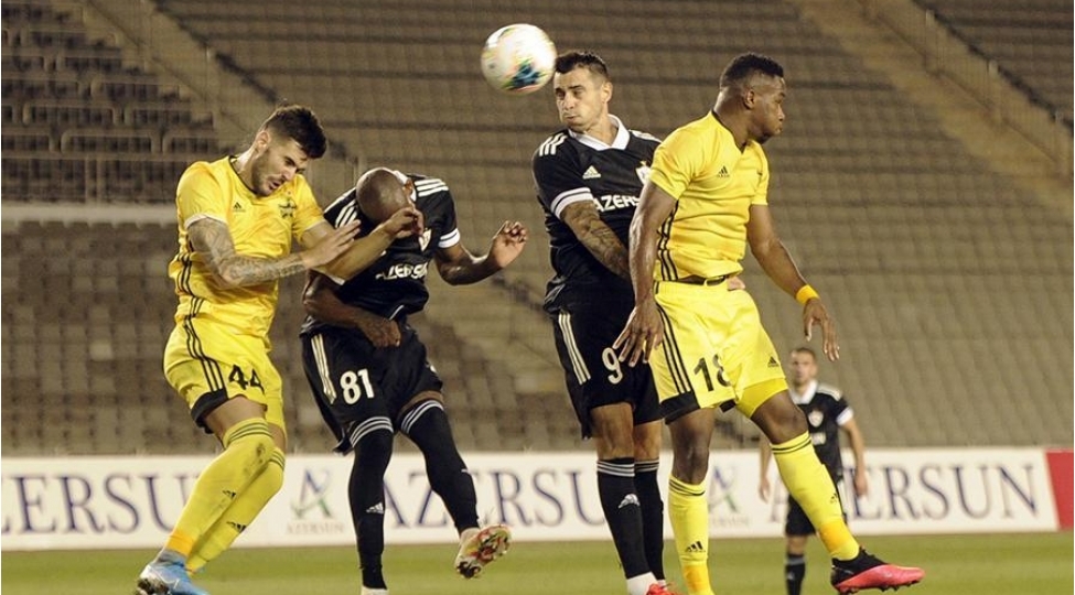 qarabag-chl-de-novbeti-merheleye-yukseldi-video