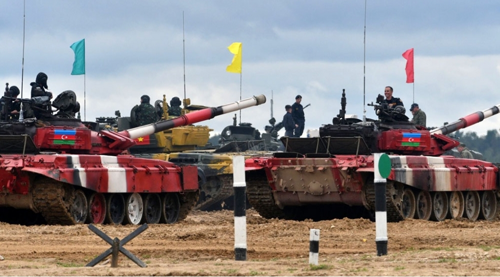 azerbaycan-tankchilari-yarimfinalda-fotovideo