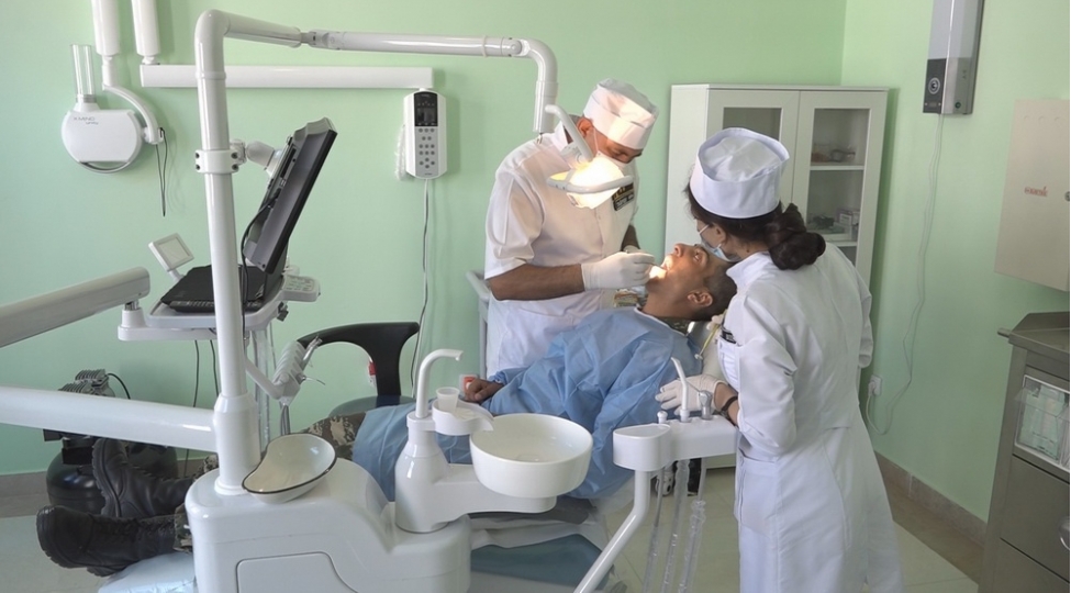 naxchivanda-herbi-qulluqchularin-ve-aile-uzvlerinin-saglamliqlari-qorunur-fotovideo