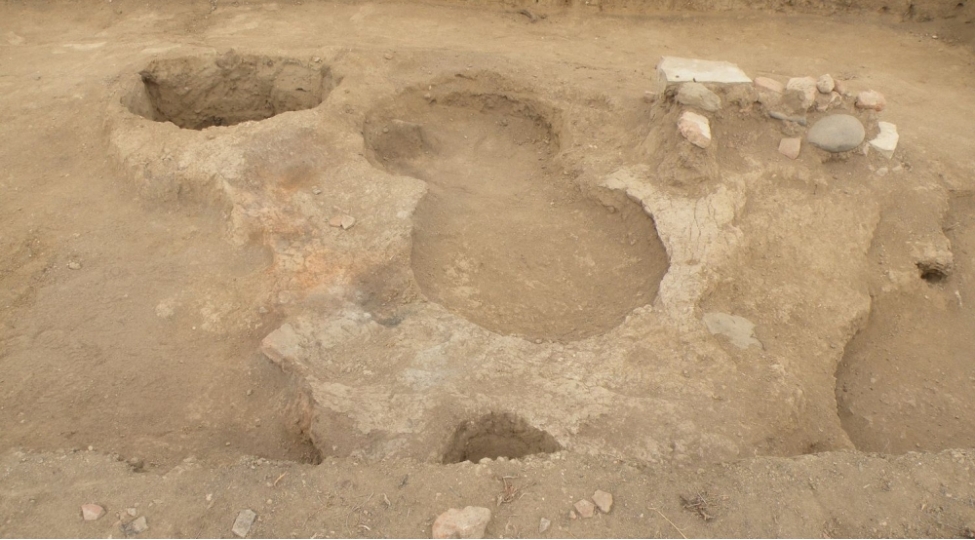 naftalan-sheheri-erazisinde-choxtebeqeli-yashayish-yeri-ashkar-edilmishdir