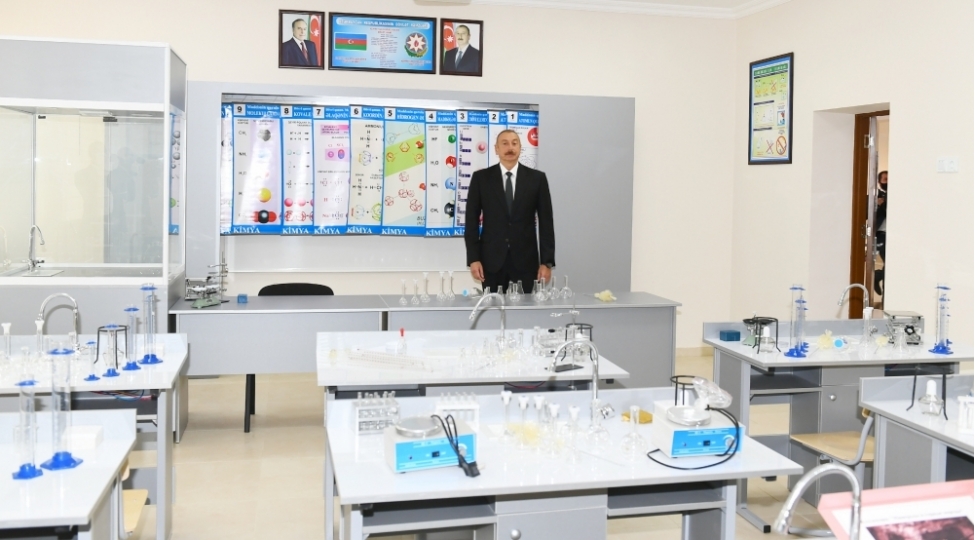 prezident-251-nomreli-mektebde-aparilan-esasli-temirishleri-ile-tanish-olub