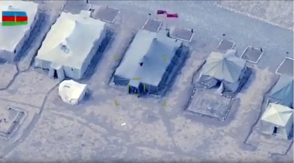 dushmenin-sehra-idareetme-menteqesi-goye-sovurulub-video