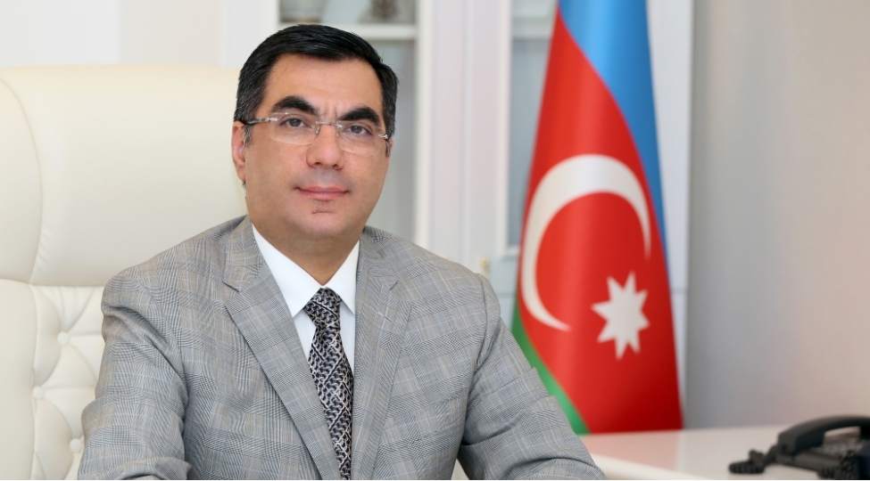 baki-ali-neft-mektebinde-hazirda-24-olkeden-ecnebi-telebe-tehsil-alir-elmar-qasimov