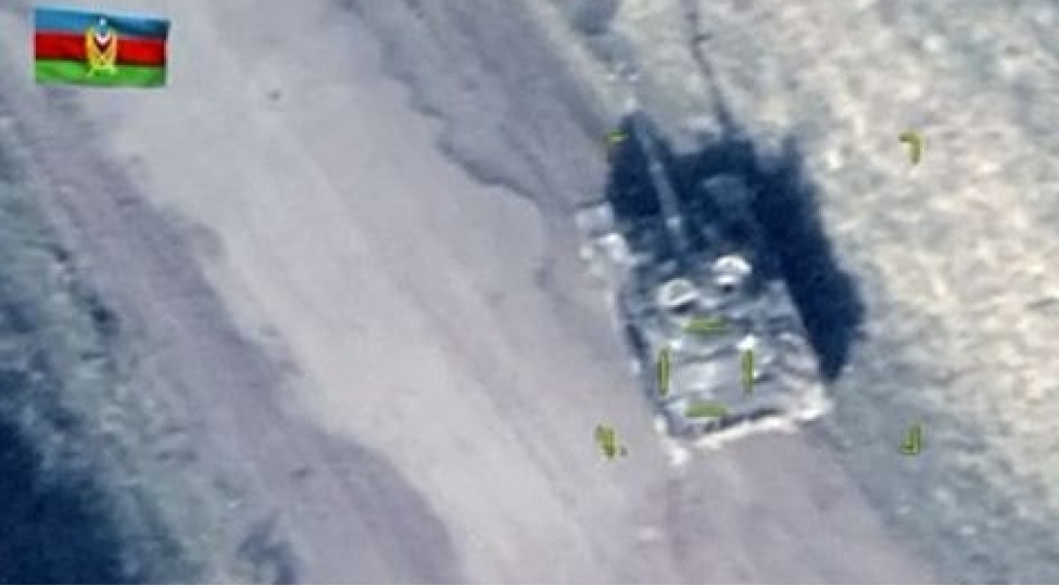 dushmenin-daha-bir-zirehli-tank-bolmesi-darmadagin-edildi-video