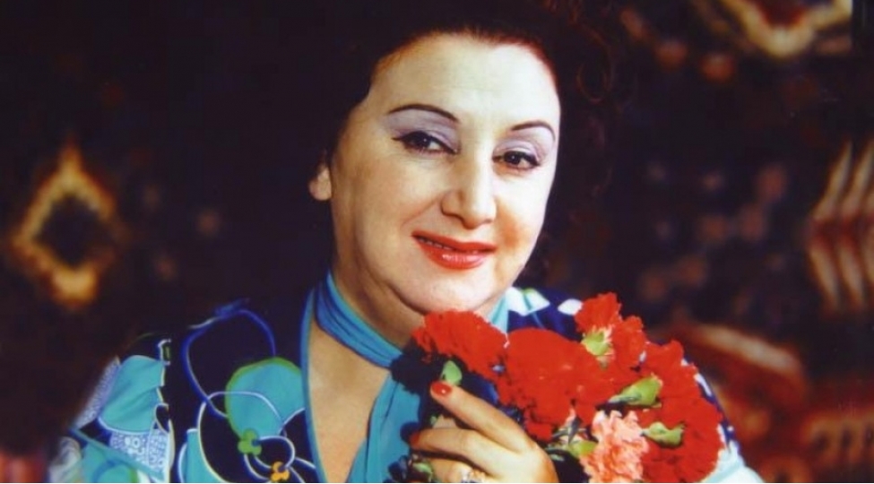 mahnilari-seslendikce-xatirlanan-senetkar