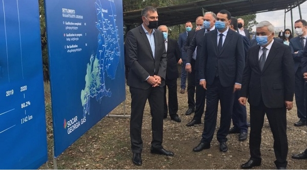 socar-gurcustanda-kendlere-qaz-xettleri-chekir-foto