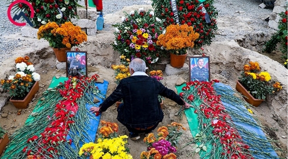 eyni-gunde-shehid-olan-qardashlar-video