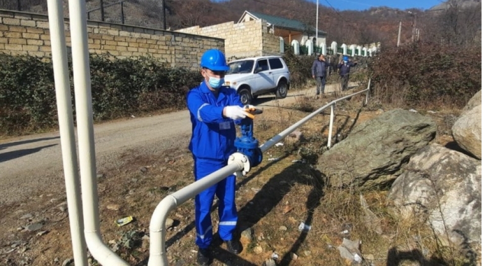 goygolun-toganali-kendine-qaz-verilib