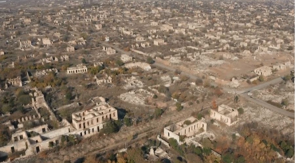 30-ile-yaxin-ishgal-altinda-qalmish-erazilerimizde-boyuk-dagintilar-toredilib