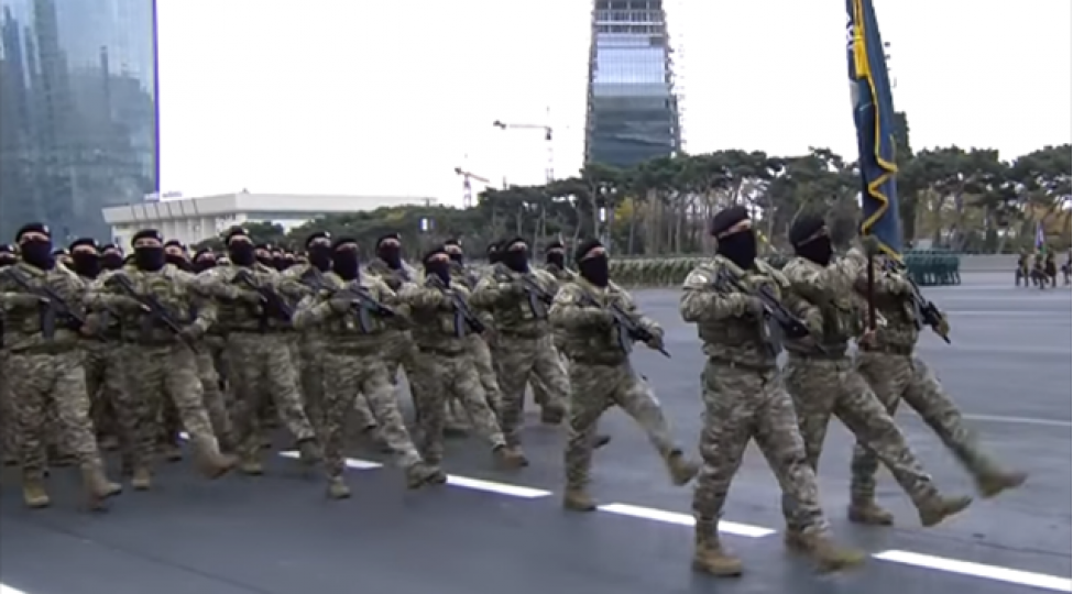 yarasa-ilk-defe-paradda-video