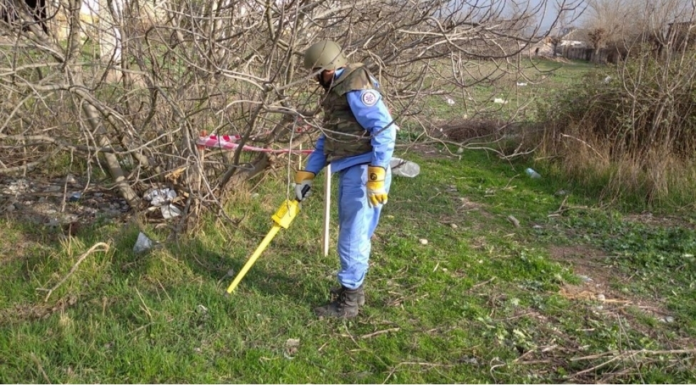 anama-qadin-minaaxtaran-vezifesine-ishchi-qebulu-elan-edib