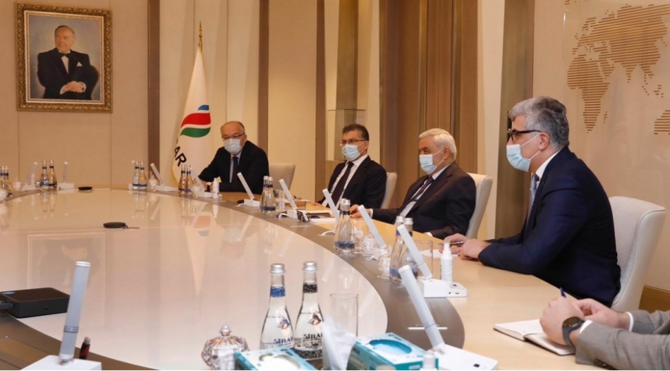 absheron-yataginda-heyata-kechirilen-ishler-muzakire-edilib-foto