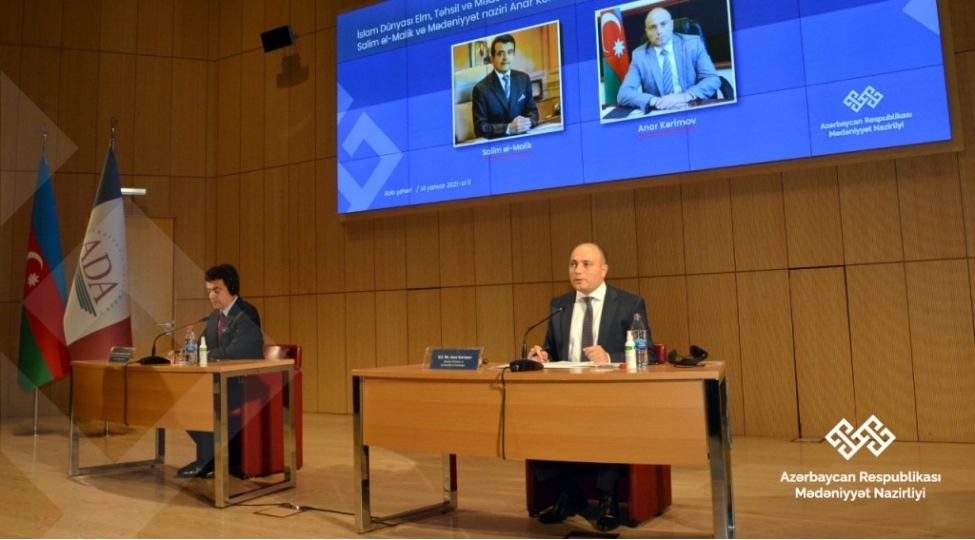 icesco-seferinin-yekunlarina-hesr-olunmush-metbuat-konfransi-foto