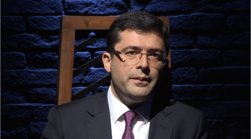 ehmed-ismayilov-elchin-shixlinin-pressinq-verilishinin-qonagi-olub