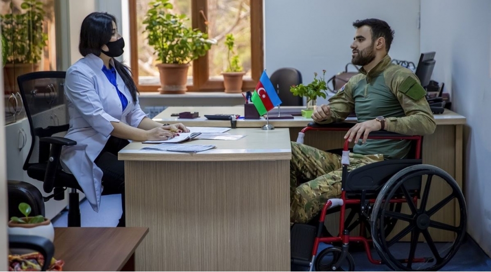 turkiyeden-peshekar-klinik-psixoloqlar-olkemize-gelib-video