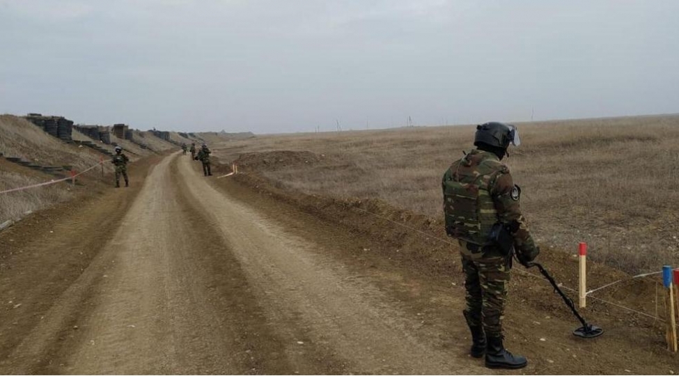 azerbaycan-ve-rusiya-mutexessisleri-ishgaldan-azad-olunmush-torpaqlarimizi-minalardan-temizleyir-foto