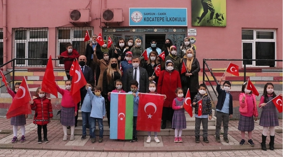 azerbaycan-esgerlerinin-teshekkur-videosu-samsunlu-mekteblileri-son-derece-qururlandirib-foto