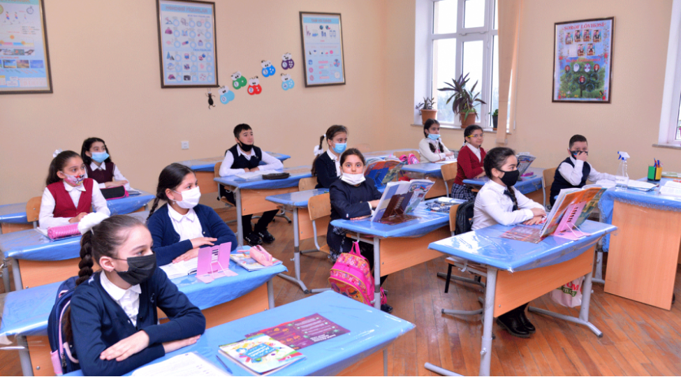 mekteb-bashlamamish-mediadan-mekteblerin-ne-vaxt-baglanacagi-ile-bagli-zengler-daxil-olur