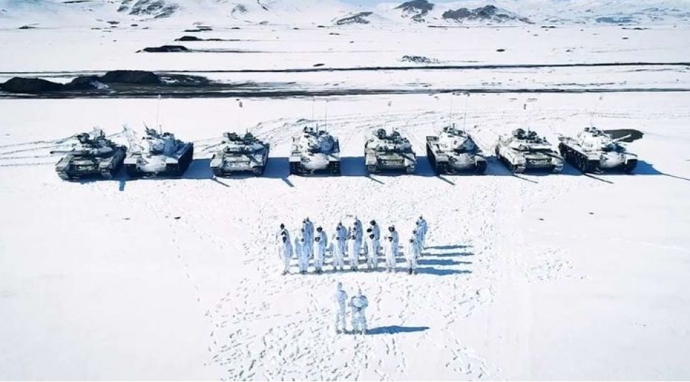 qish-telimi-2021-de-tank-ve-toplarla-tapshiriqlar-icra-olunub-video
