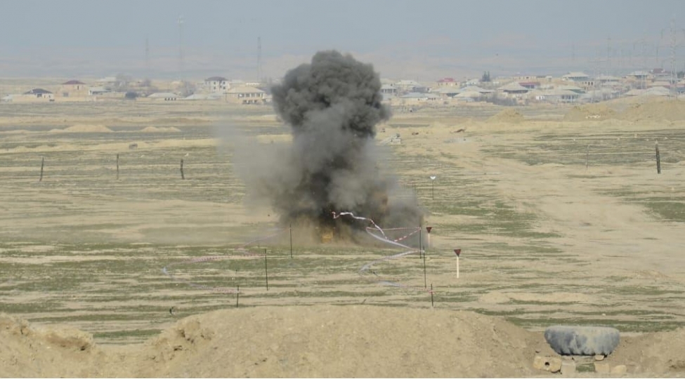 fuzuli-agdam-yolu-istiqametinde-mina-partlayib-iki-nefer-yaralanib