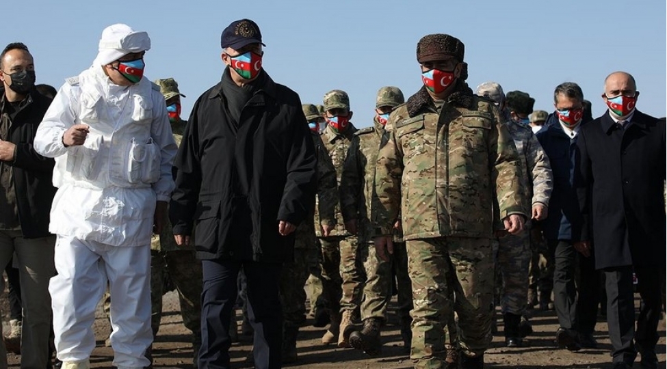 zakir-hesenov-ve-hulusi-akar-turkiye-azerbaycan-telimlerini-izleyibler