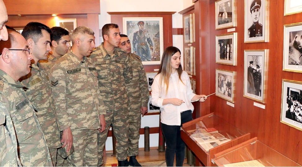 hezi-aslanovun-anadan-olmasinin-111-ci-ildonumu-munasibeti-ile-ekskursiya-kechirilib-foto