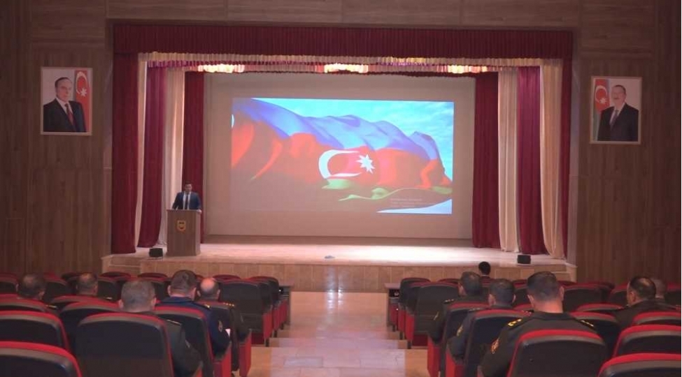 naxchivan-qarnizonu-qoshunlarinda-komandir-muavinleri-ile-telim-metodiki-toplanti-kechirilib-fotovideo