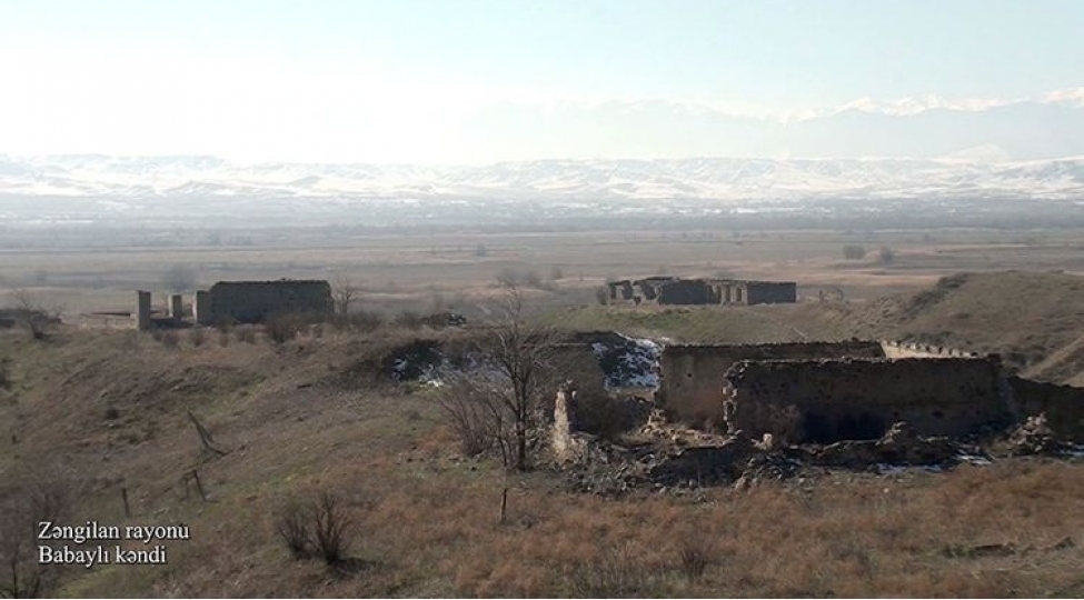 zengilanin-babayli-kendi-video